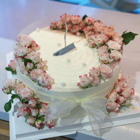 爱与美（提前1天预定）