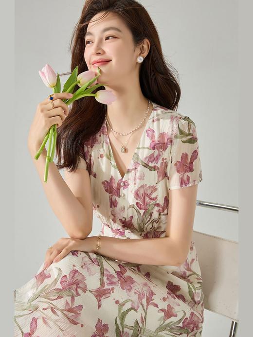 25严选夏褶皱天丝印花茶歇裙法式优雅V领气质收腰鸢尾花中长裙_HLY 商品图0