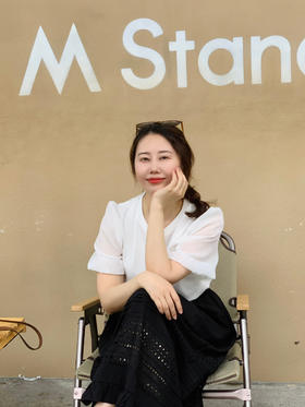 【百图lulu定制】【郁金香小衫】【现货】刺绣郁金香 清透泡泡袖 短袖 上衣