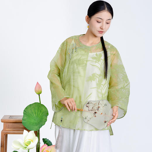 2024新款烧花斜襟防晒斜襟上衣B240972 商品图1