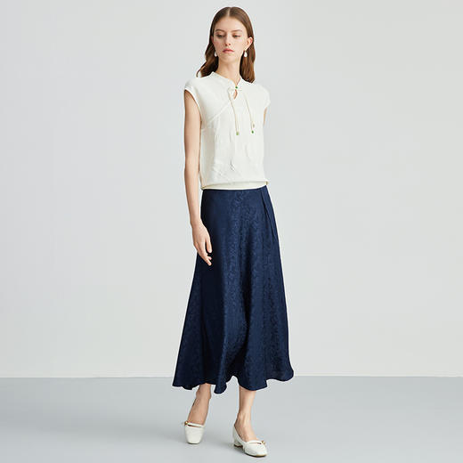 EITIE爱特爱步步生花高腰垂坠深蓝暗纹印花长裙半身裙秋新款C2406412 商品图1