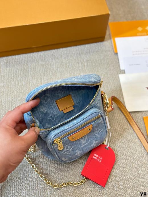 点此购买 LV Mini Bumbag 迷你牛皮腰包 sj 290823 商品图7