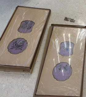 清代 刺绣花卉诗文(双窗)