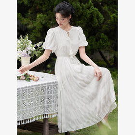 西遇法式温柔风连衣裙女夏季新款肌理感花苞袖垂感高级蛋糕裙D1040840