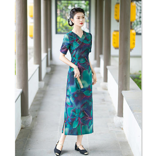 改良长款低领，中老年日常旗袍裙GX-582461 商品图3