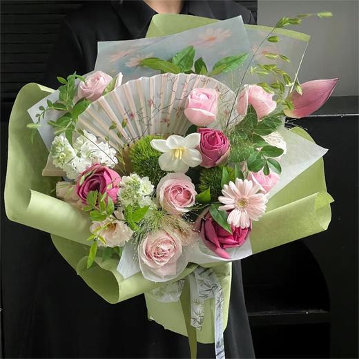 荷你相遇--夏日荷花花束 商品图0