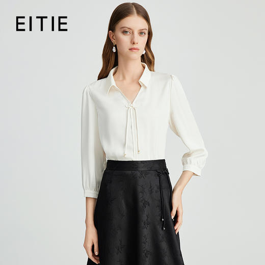 EITIE爱特爱精致盘扣V领显瘦舒适百搭通勤衬衫上衣秋新款C2413426 商品图0