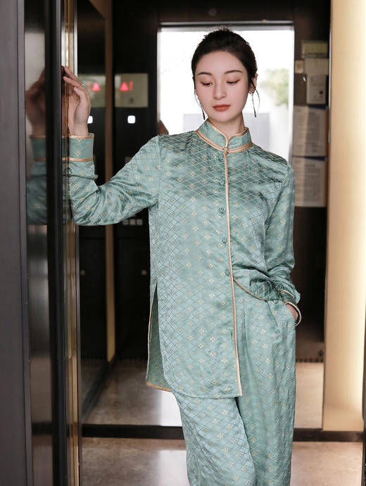 盛唐牡丹 |豆绿色真丝金丝格纹女裤（有内衬) 商品图4