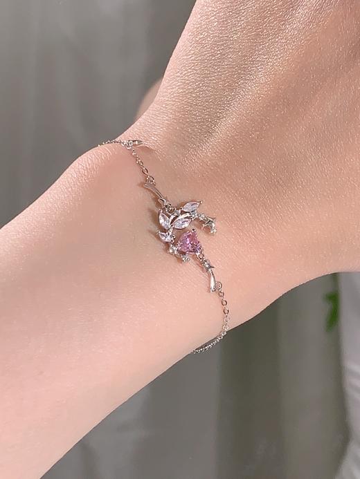 卡蒂罗/KADER 仙踪心环手链 925银经典弯月轻奢时尚满钻设计可调节手饰 简约幽雅甜美可爱配饰 女神母亲礼盒款 商品图5