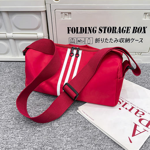 2023-11新款BFAG.Profit时尚运动风旅行包  2024新款时尚运动健身包短途旅行包 商品图4