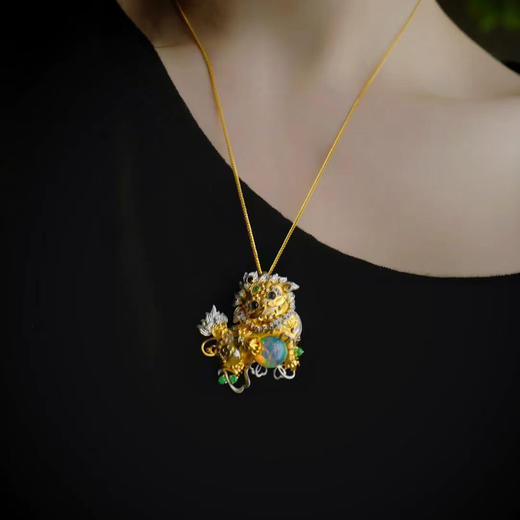 龢盒原创 有球必应，招财瑞狮胸针吊坠二用 商品图4