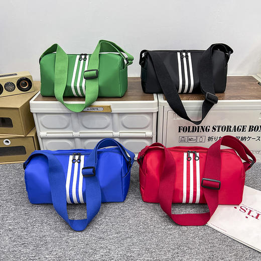 2023-11新款BFAG.Profit时尚运动风旅行包  2024新款时尚运动健身包短途旅行包 商品图0