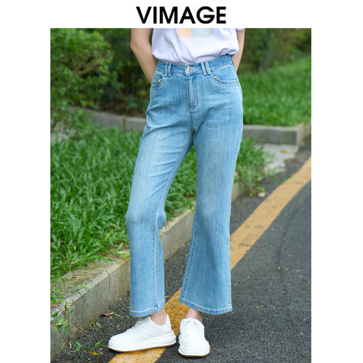 VIMAGE纬漫纪时尚高腰百搭显瘦经典蓝色微喇牛仔裤夏季新款VB2405306 商品图3