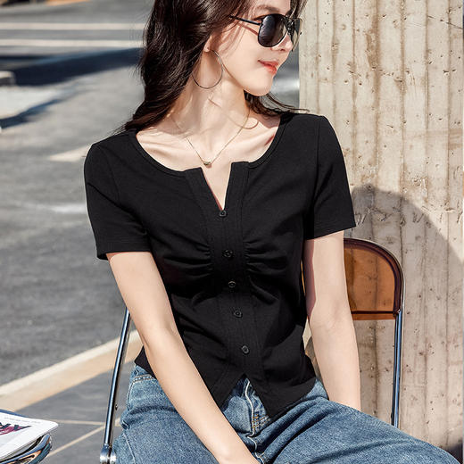 棉质纯欲风V领纽扣高级感褶皱高腰T恤ZS232 商品图3