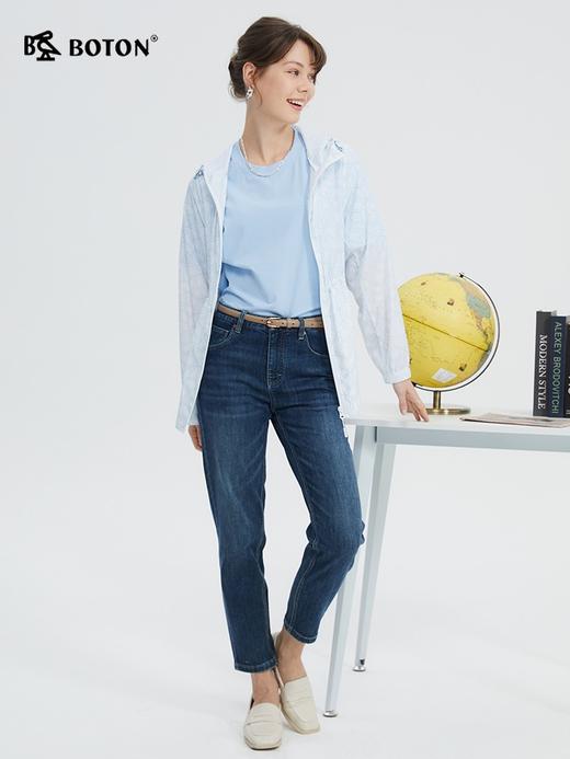 波顿年春夏防晒衣女士连帽印花外套高端运动美式休闲上衣LJ916124 商品图5