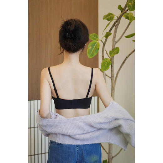 【活动商品，不退不换】防滑抹胸内衣 蚕丝内里 贴心呵护 全氨防滑 亲肤舒适 可拆卸肩带 解锁穿法~ 商品图7