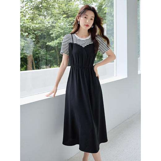 【五折购】熙世界休闲时尚假两件连衣裙2025夏装新款短袖条纹拼接T恤裙子 商品图1