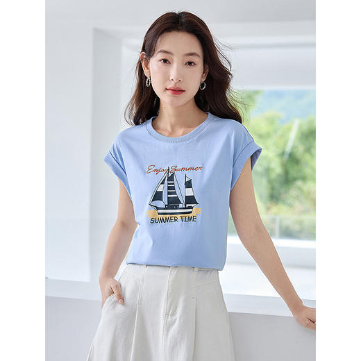 【专属特价】熙世界海军风帆船印花T恤2025夏季新款宽松显瘦圆领设计感上衣 商品图1