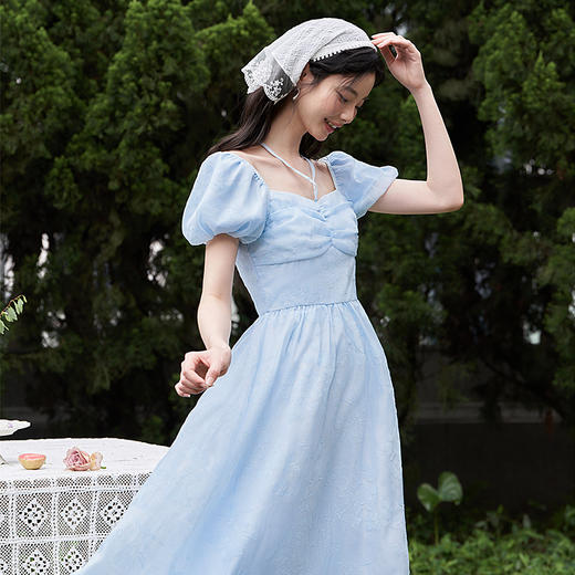 西遇法式浪漫少女感连衣裙子女夏季新款蓝色印花方领收腰长裙D1441292 商品图2