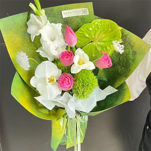 好运莲莲--夏日荷花花束 商品图1