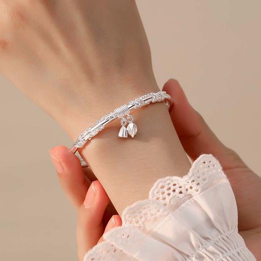 卡蒂罗/KADER 祥云莲手镯 999足银新中式古风花开并蒂莲花路路通可推拉花丝银镯 优雅美好福气绵延配饰 礼盒款女友 商品图3