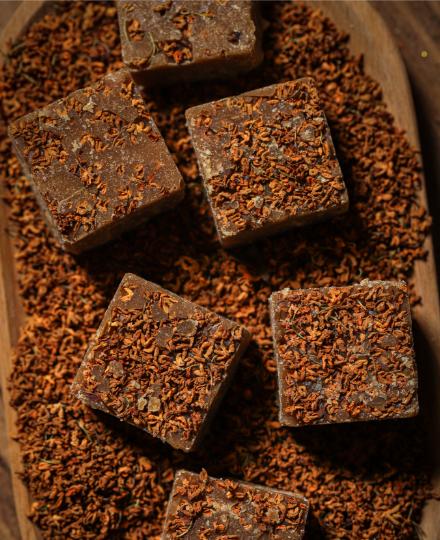 【古法手工💗生态红糖 】90后素食女孩匠心制作生态天然红糖，这款红糖惊艳了做红糖20年的师傅，真正的红糖味道，泡开是纯正甘蔗汁的清甜 商品图9