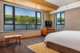 长白山至尊湖景房促销价含早+温泉+接送机服务