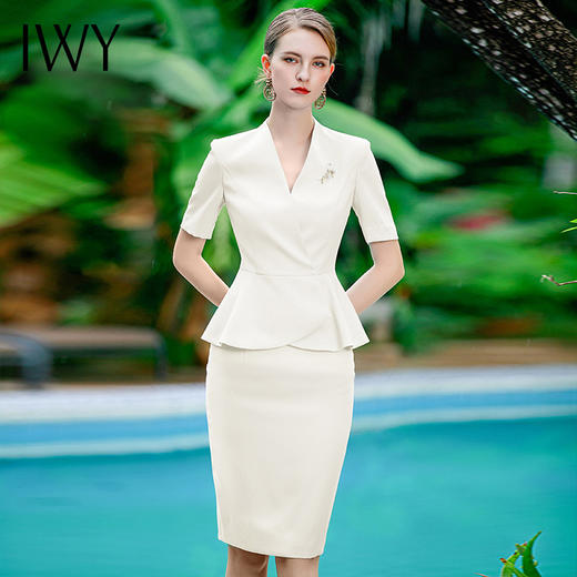 IWY/气质米白色西装套裙女短袖主持演讲正装美容院职业裙时尚通勤CS1756 商品图1