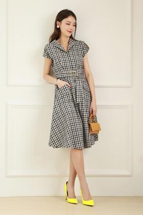 Le Malene 赫本风复古格纹小翻领连衣裙 12204