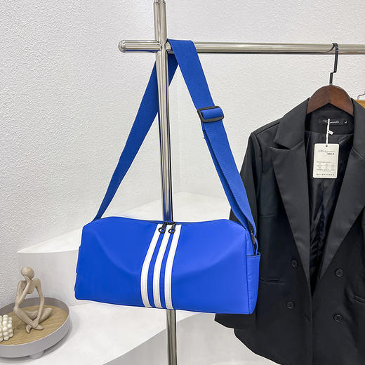 2023-11新款BFAG.Profit时尚运动风旅行包  2024新款时尚运动健身包短途旅行包 商品图10