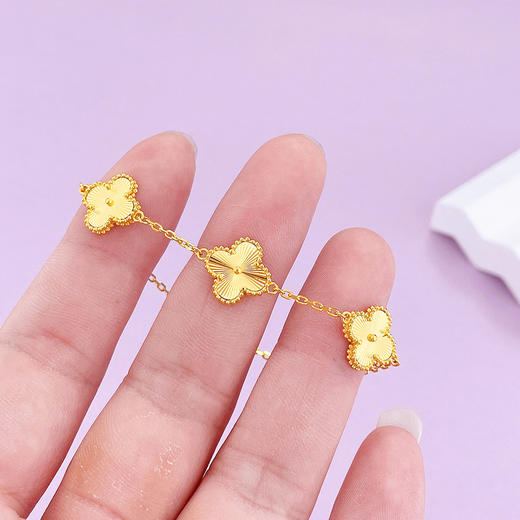 【限时克减128元】足金999 #小红书 5G黄金调节车花五花四叶草手链五花手链（花形面宽约12.4-12.8mm)(AN5GSL00006-2)预售产品下单后不退款不退货不换货不补差价 商品图2