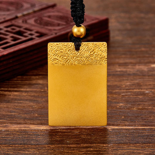 【限时克减150元】足金999 古法平安无事方牌吊坠含珠挂绳无事牌吊坠（厚约1.4mm）(YGFDZ00002-3)（预售产品下单后不退款不退货不换货不补差价） 商品图0
