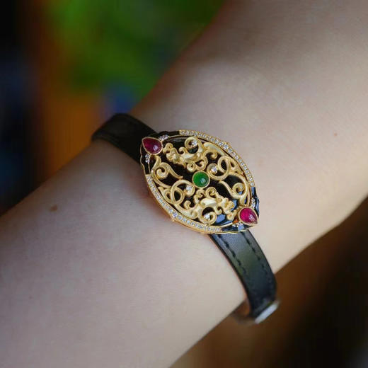 龢盒原创 翡翠双龙捧珠玛瑙手环吊坠两用 商品图2