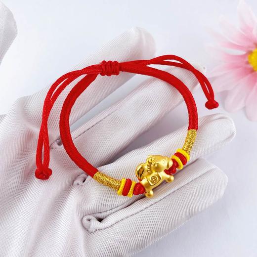 【限时7.5折】【定价黄金】足金 #儿童/宝宝 #3D硬金空心可调节幸运红绳木马手串生肖马手串马上有钱成品手串宝宝大人都适戴(AA3DSC00486)（预售产品下单后不退款不退货不换货不补差价） 商品图2