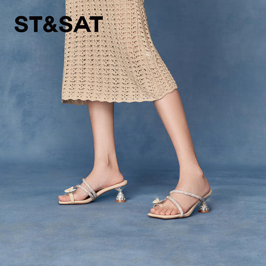 星期六精致感蝴蝶夹趾钻带凉拖SSC2110273 商品图2