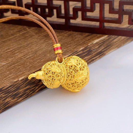 【限时克减150元】足金999.9 古法空心挂绳珐琅镂空花丝福禄爬藤葫芦吊坠（含配件，不可拧开）(ANWZGFDZ00442-3)（预售产品下单后不退款不退货不换货不补差价） 商品图0