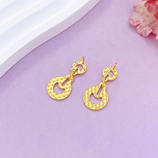 【限时克减150元】足金999.9 【精品】镂空镭射几何圆环方环间款耳饰耳吊(AWES00103)（预售产品下单后不退款不退货不换货不补差价（预售产品下单后不退款不退货不换货不补差价 商品图1