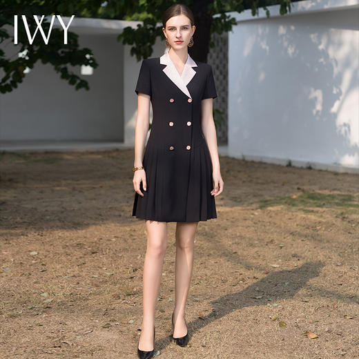 IWY/小香风黑色职业装连衣裙女双排扣香槟粉缎面提花西装裙百褶裙Q1103 商品图1