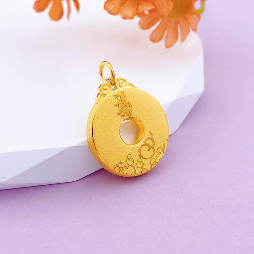 【限时克减150元】足金999.9 空心天赐鸿福平安扣吊坠(AUWZDZ00018)（预售产品下单后不退款不退货不换货不补差价）（预售产品下单后不退款不退货不换货不补差价） 商品图3