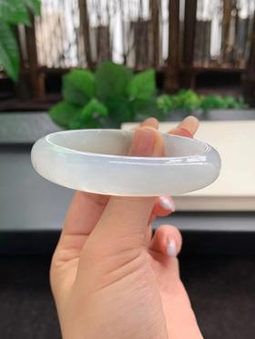 玉美人菲菲——白月光