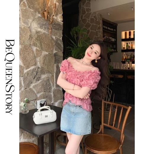 BeQueenStory【珊瑚梦境】手工缝制水晶珠弹力一字肩短款上衣 商品图0