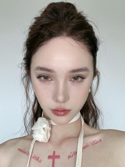 loveiikira半年抛美瞳 长相思 14.2mm 商品图0