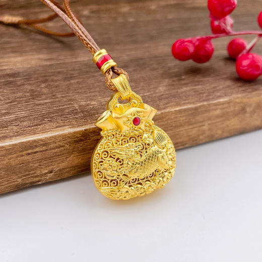 【限时克减150元】足金999.9 #福袋 古法挂绳镂空花丝珐琅福字麒麟献瑞福袋吊坠（含配件）(ANWZGFDZ00432-2)（预售产品下单后不退款不退货不换货不补差价） 商品图2