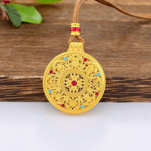 【限时克减128元】足金999.9 #八宝罗盘 #古法挂绳空心珐琅镂空法器八宝罗盘吊坠（面宽约29.7mm，含配件）(ANWZGFDZ00418-2)预售产品下单后不退款不退货不换货不补差价 商品图0