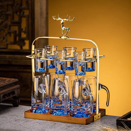 高档白酒杯套装轻奢家用金箔金山分酒器酒具套装 （含麋鹿杯架） 商品图5