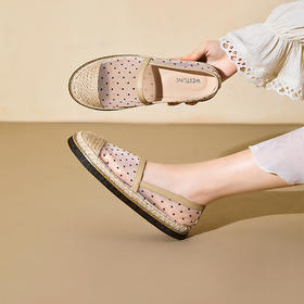 西遇网纱渔夫鞋女新款秋季法式波点草编透气平底一脚蹬单鞋V0047260