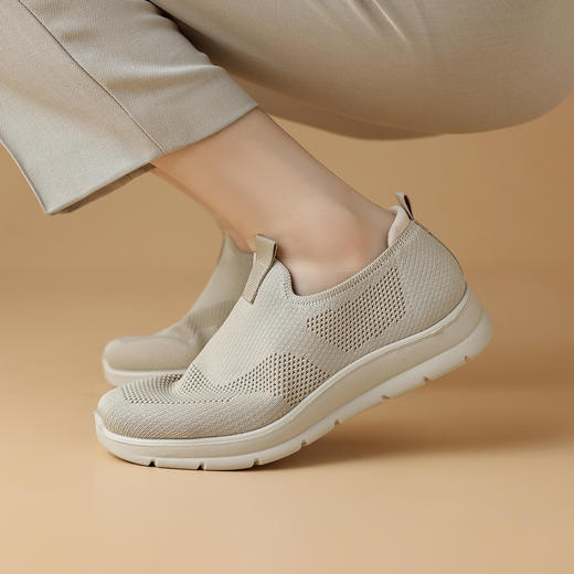 【送爸爸妈妈】阿么夏季百搭休闲鞋软底软面舒适轻便一脚蹬网面健步鞋透气3CM 商品图3