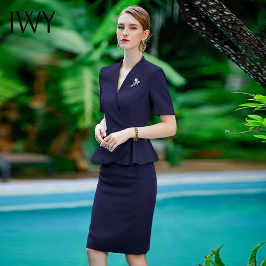 IWY/正式场合西装套装女士减龄职业装V领西服高端房地产销售工作服CS1756 商品图4