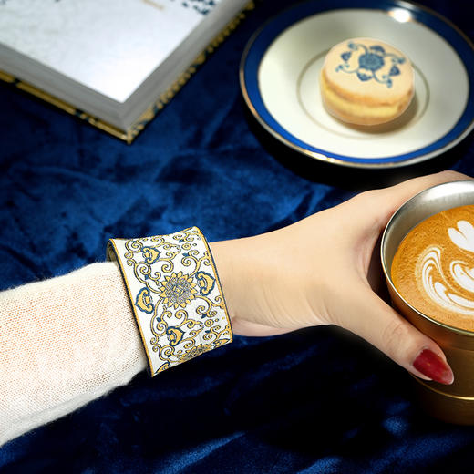 缠枝莲如意云纹精品咖啡杯 商品图3