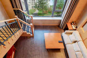 长白山园景复式家庭房连住2晚&含早+撸兔+温泉+接送机